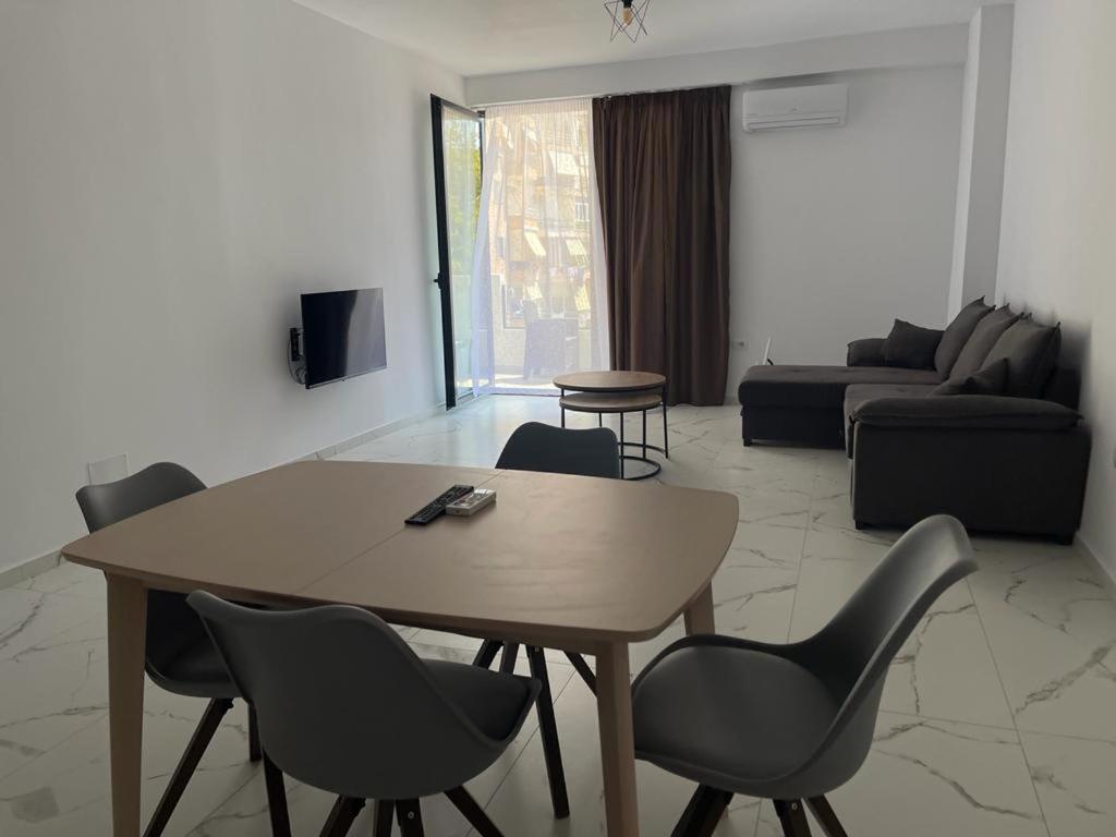 Sunrose Residences Саранда Экстерьер фото