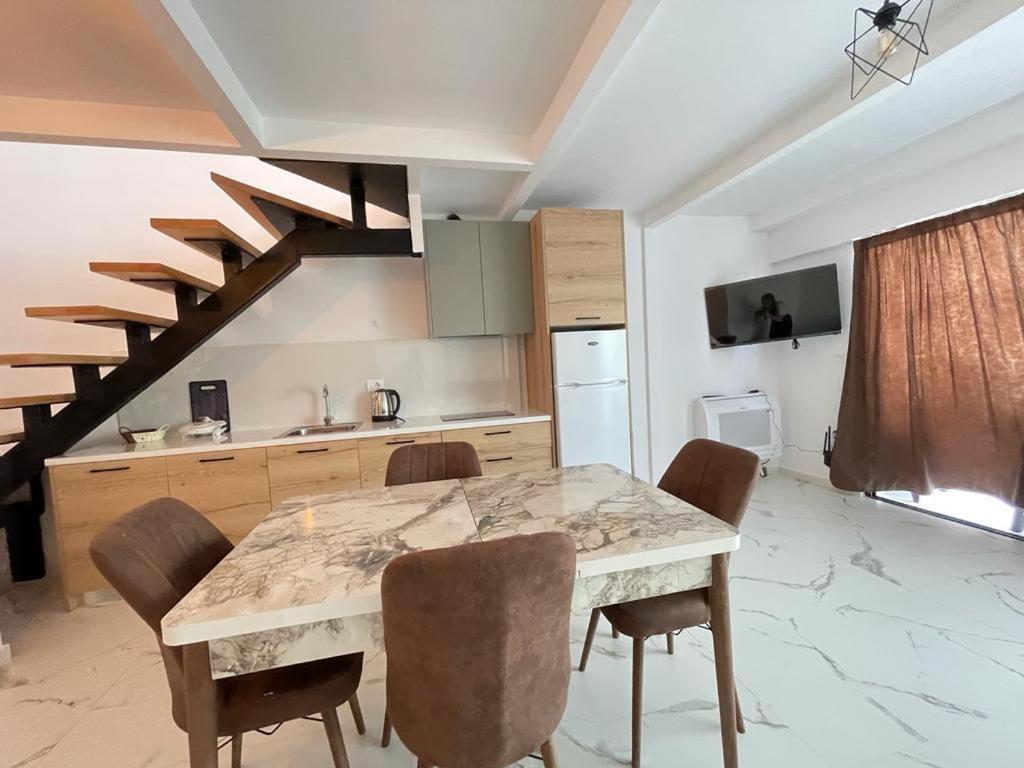 Sunrose Residences Саранда Экстерьер фото