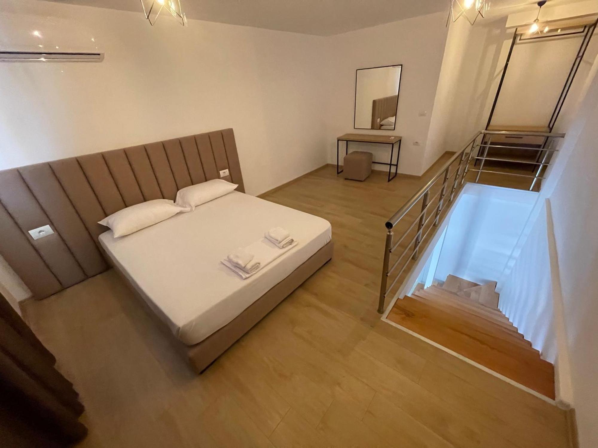 Sunrose Residences Саранда Экстерьер фото